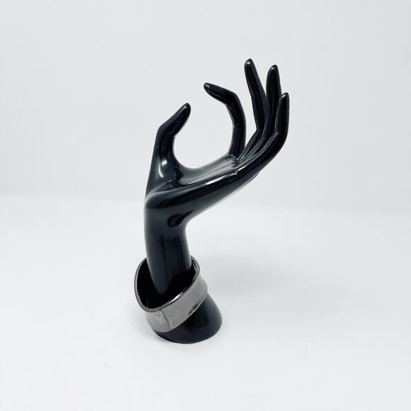 Dark Gray Silver Tone Wave Bangle Bracelet 1" Wide Fashion Statement Costume - Picture 3 of 11